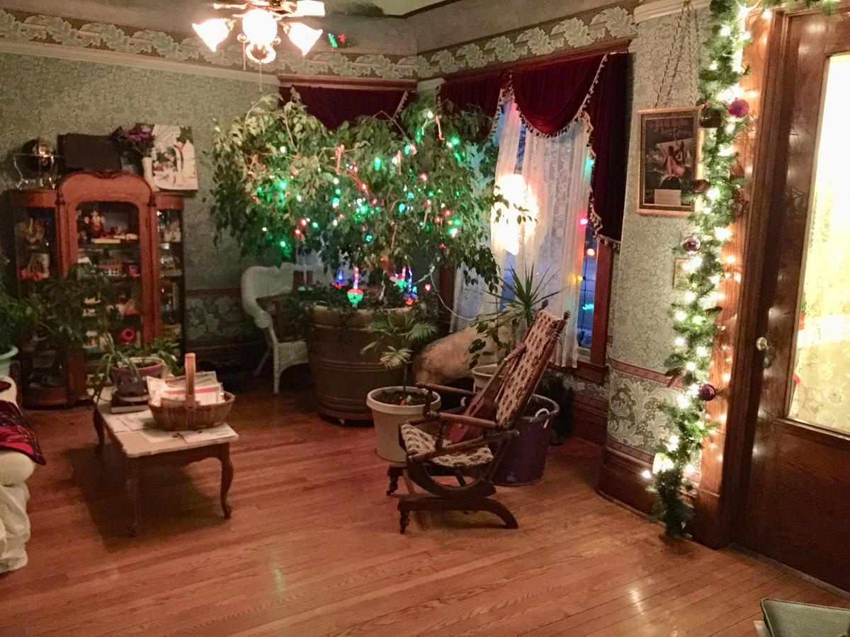 Scarlett House Victorian B & B Janesville Extérieur photo